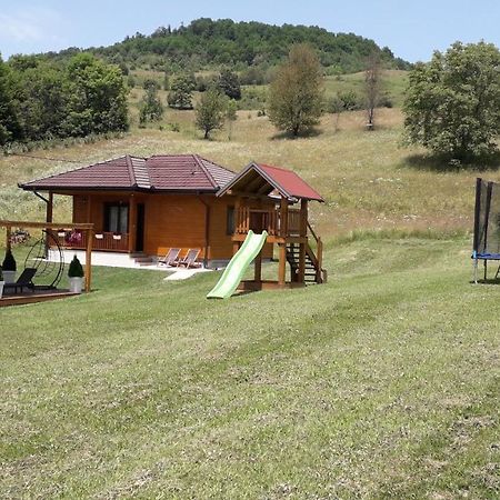 Turizam Koturovic Bed & Breakfast อิวานยิซา ภายนอก รูปภาพ