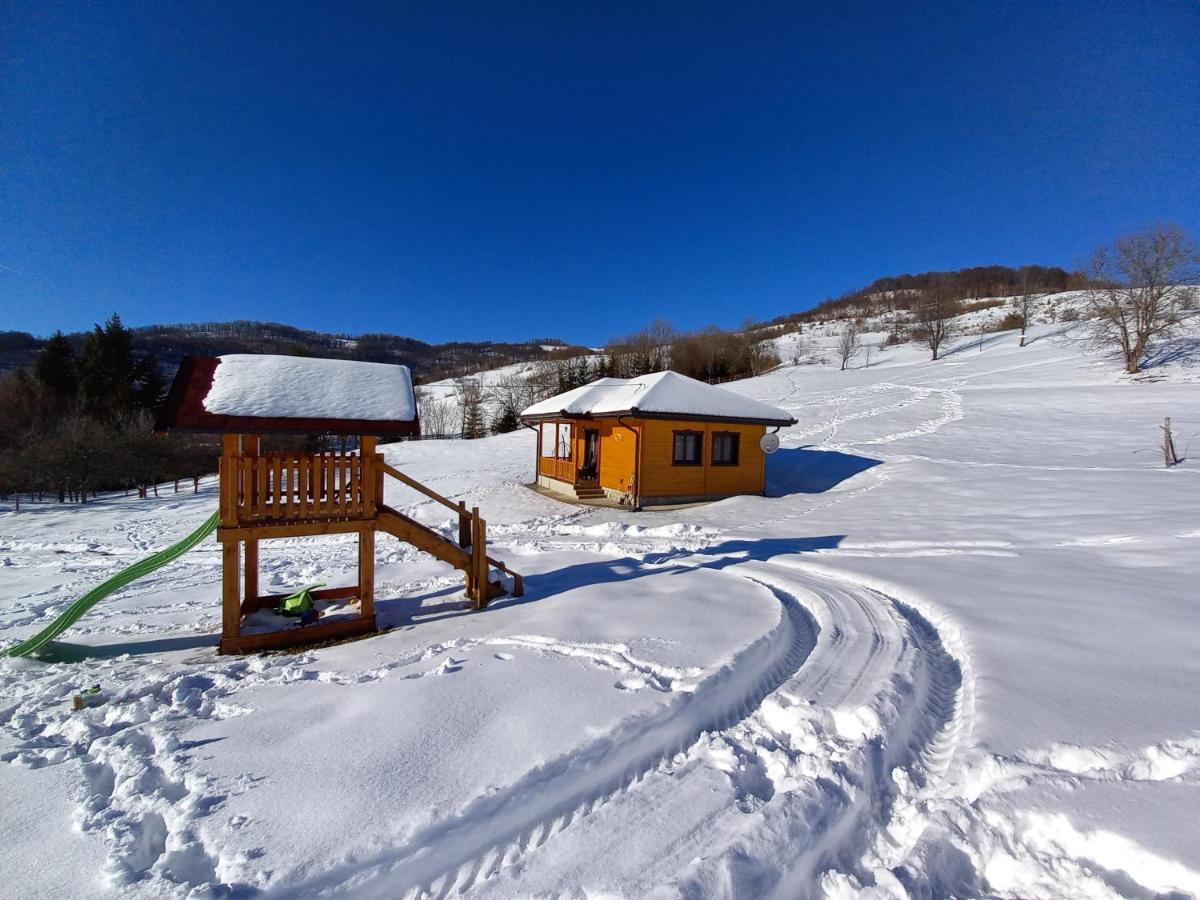 Turizam Koturovic Bed & Breakfast อิวานยิซา ภายนอก รูปภาพ