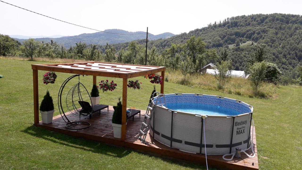 Turizam Koturovic Bed & Breakfast อิวานยิซา ภายนอก รูปภาพ